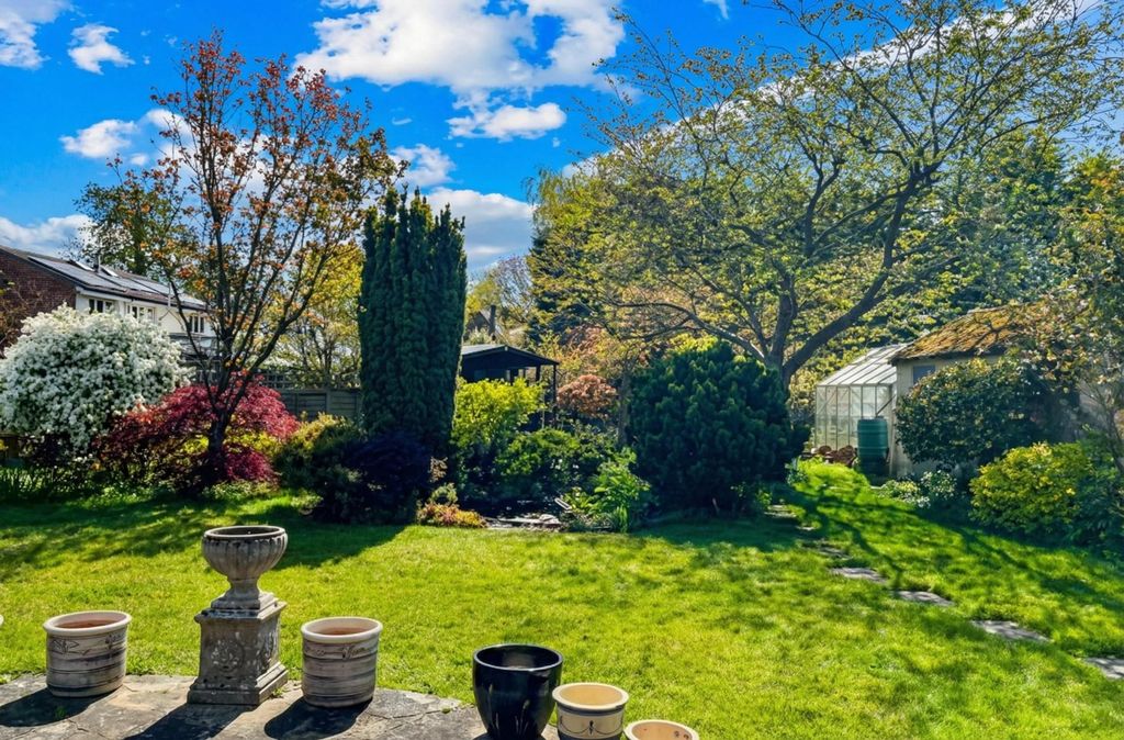 Property photo 3 of 15 Picture No. 24