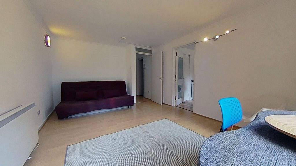 Property photo 3 of 7 Photo 3