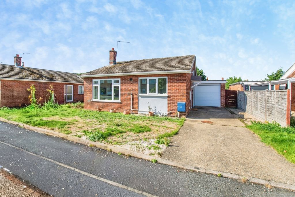 Property photo 1 of 11 Pbox-Img.Jpg