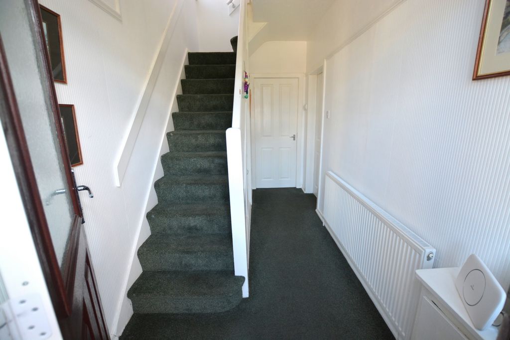 Property photo 2 of 15 Photo 12