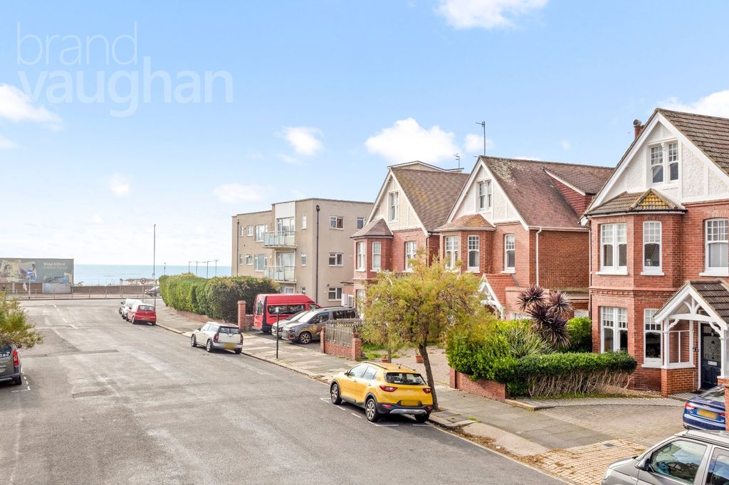 Property photo 3 of 20 Picture No. 50