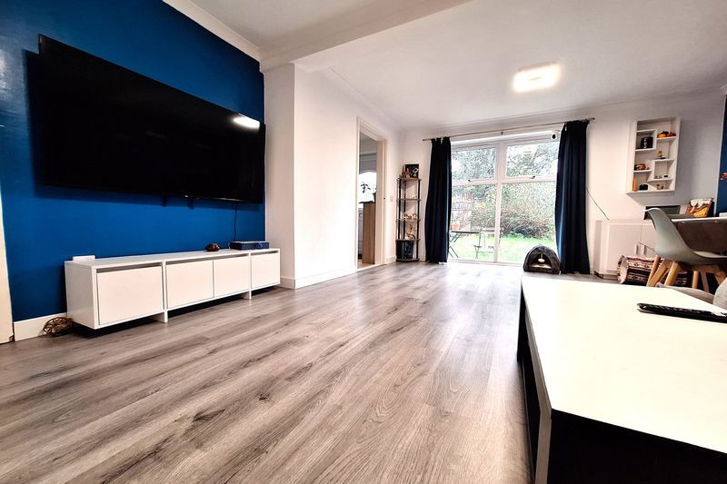 Property photo 3 of 14 Living Room