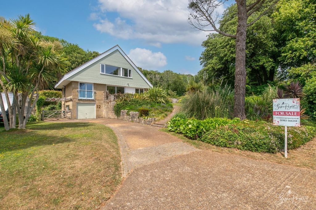 Property photo 1 of 64 Welcome 12 Inglewood Park