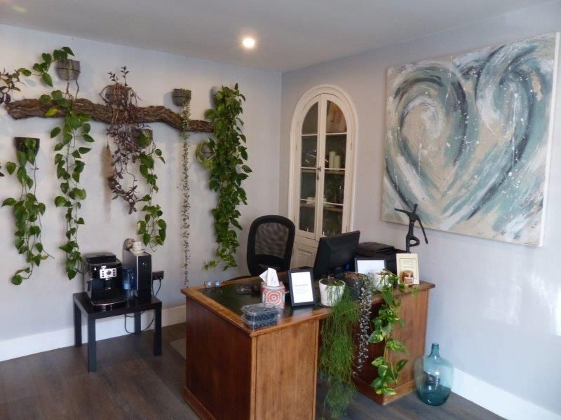 Property photo 2 of 11 Reception