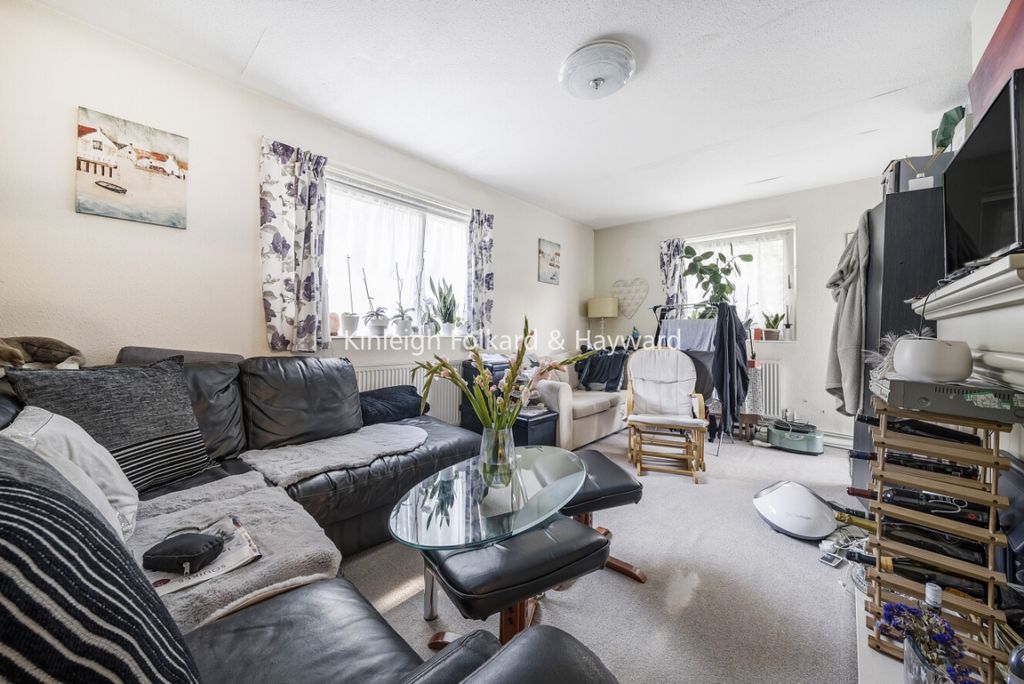 Property photo 2 of 6 Be45A8B0-13d3-4c35-A