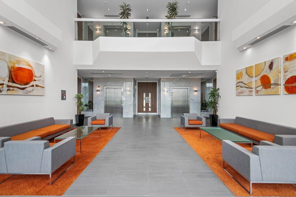 Property photo 2 of 12 215219_1713Lh_Img_03_0001.Jpeg