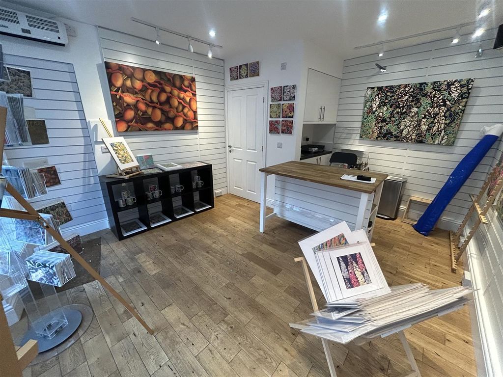 Property photo 3 of 6 Img_1560.Jpeg