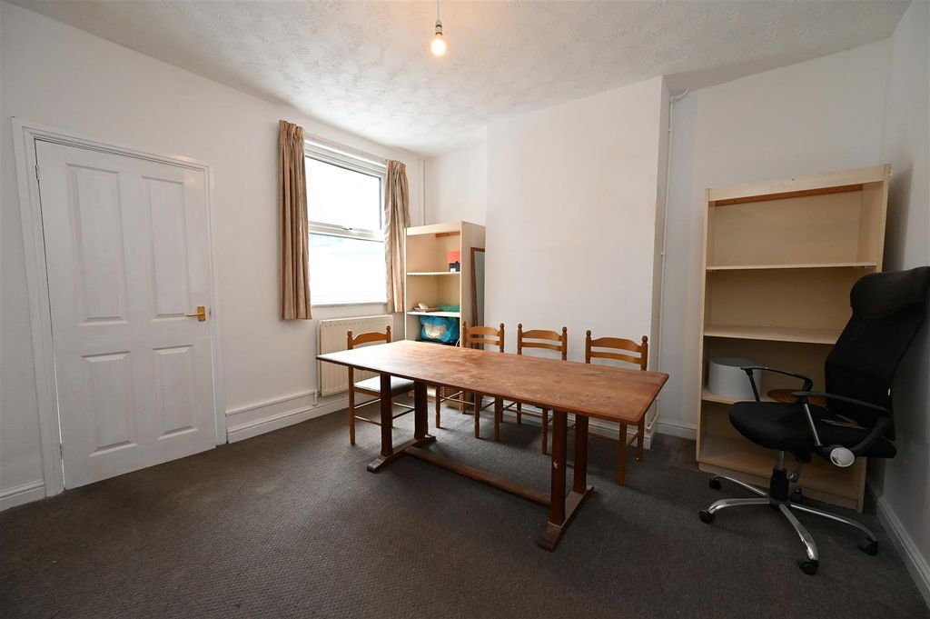 Property photo 2 of 21 Dining Room1.Jpg