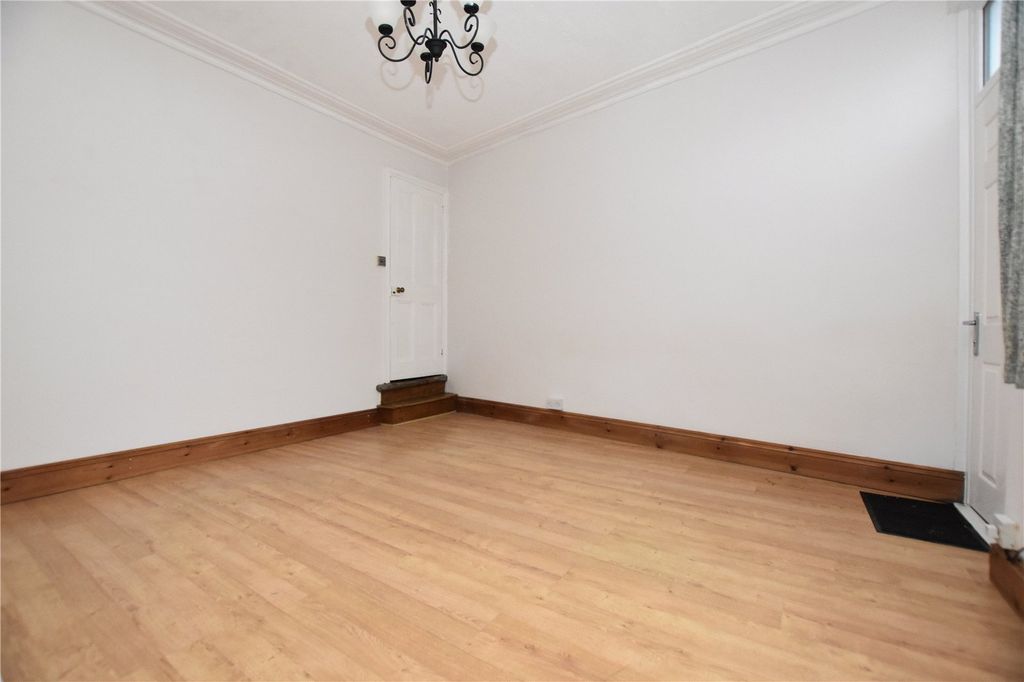 Property photo 3 of 20 Picture No. 14