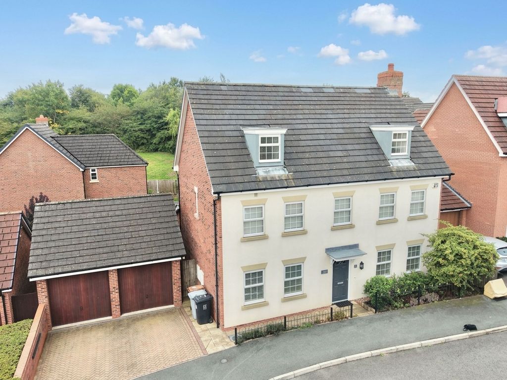 Property photo 1 of 30