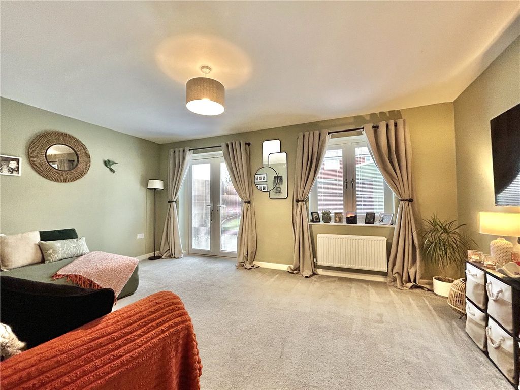 Property photo 2 of 15 Picture No. 07