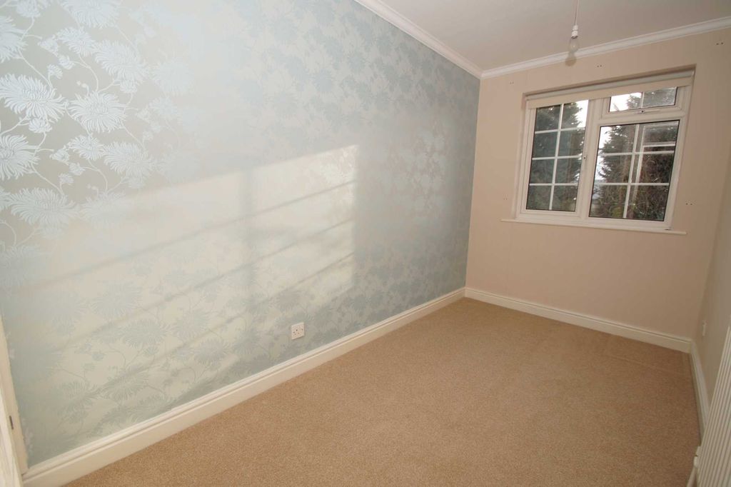 Property photo 2 of 14 Photo