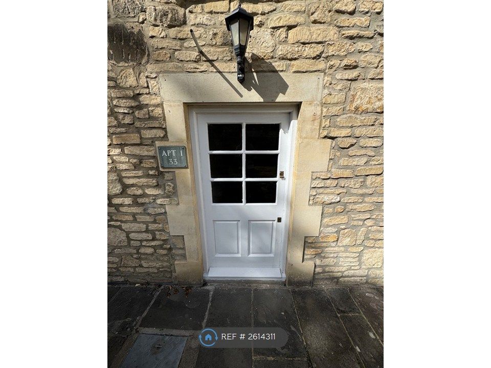 Property photo 1 of 14 Private Entrance