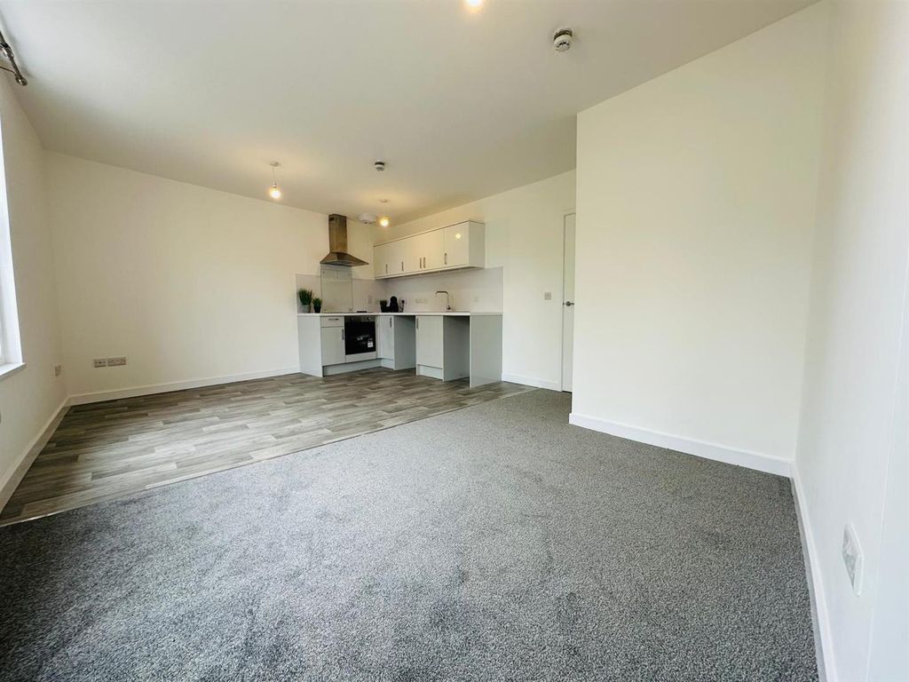 Property photo 1 of 7 Flat 3.Jpg