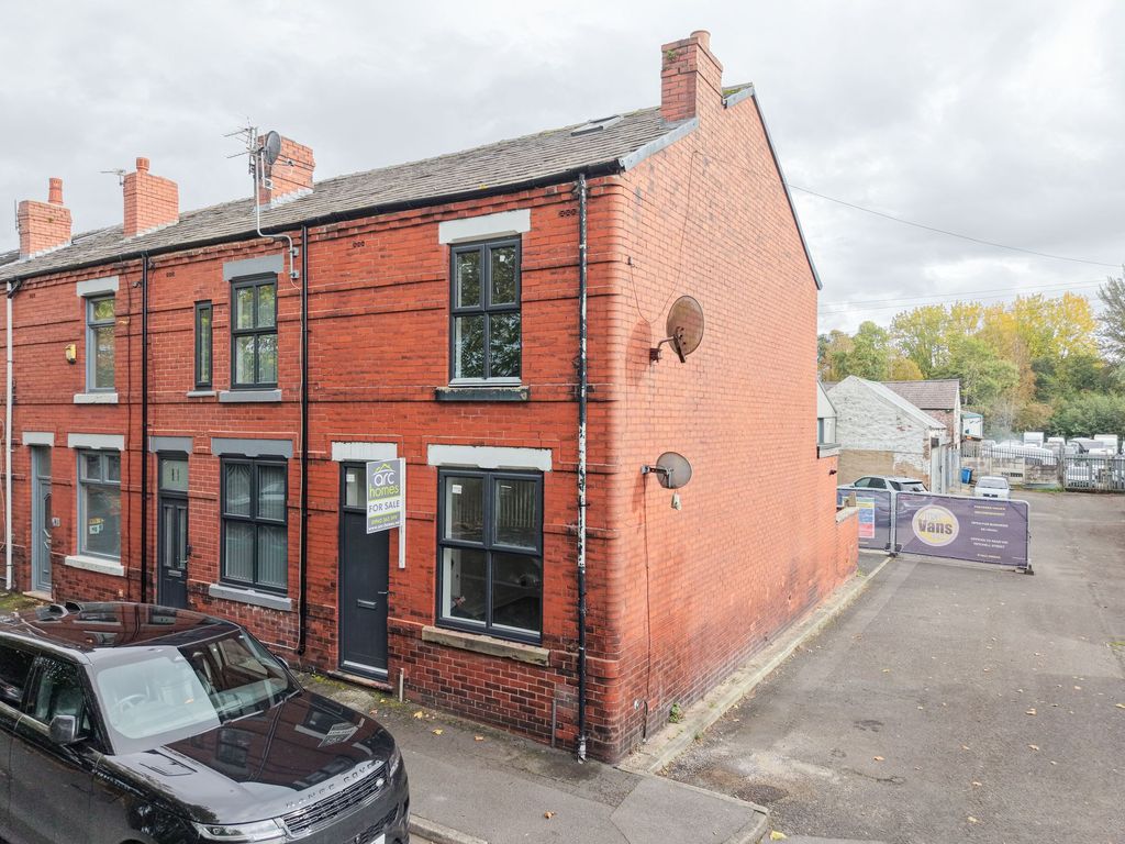 Property photo 1 of 15