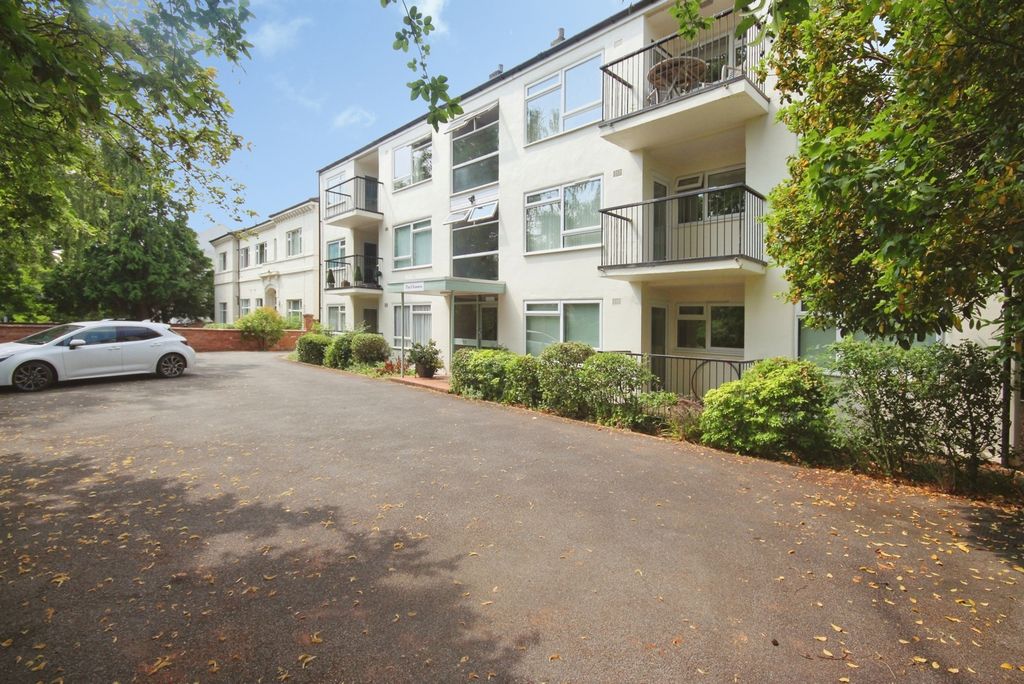 Property photo 1 of 11 Pbox-Img.Jpg