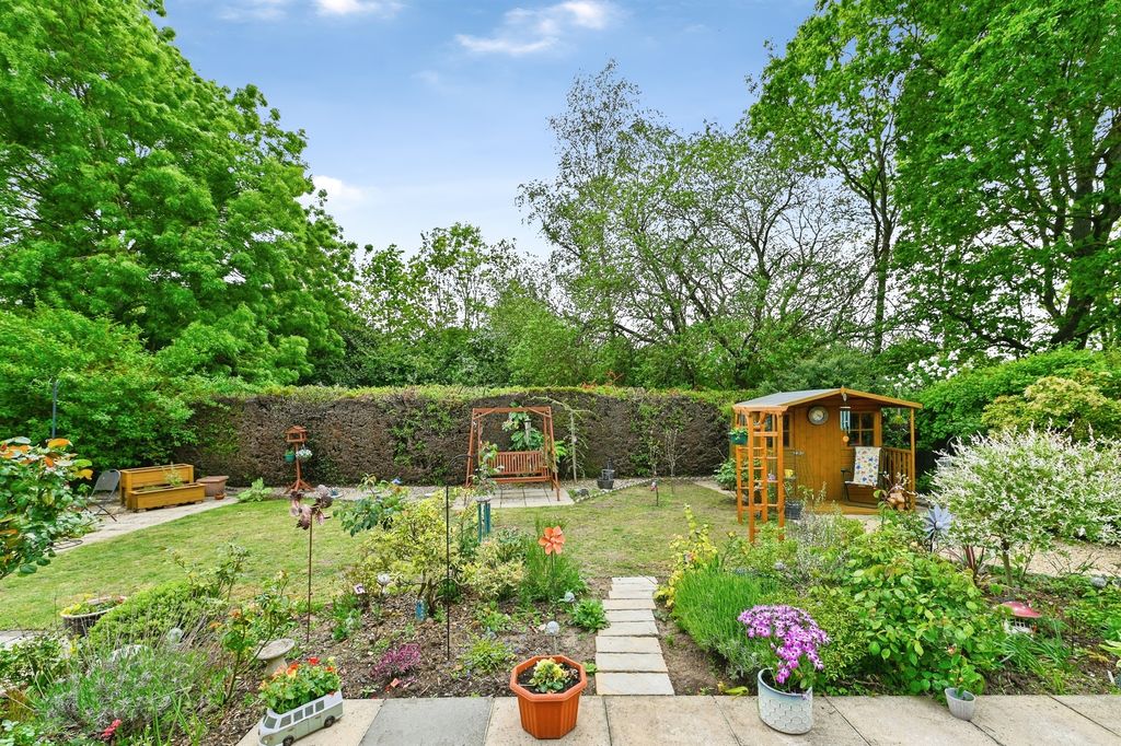 Property photo 3 of 19