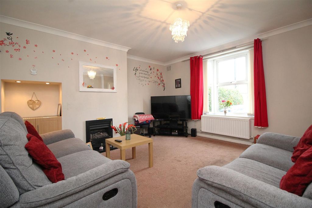 Property photo 2 of 13 Living Room 3 .Jpg