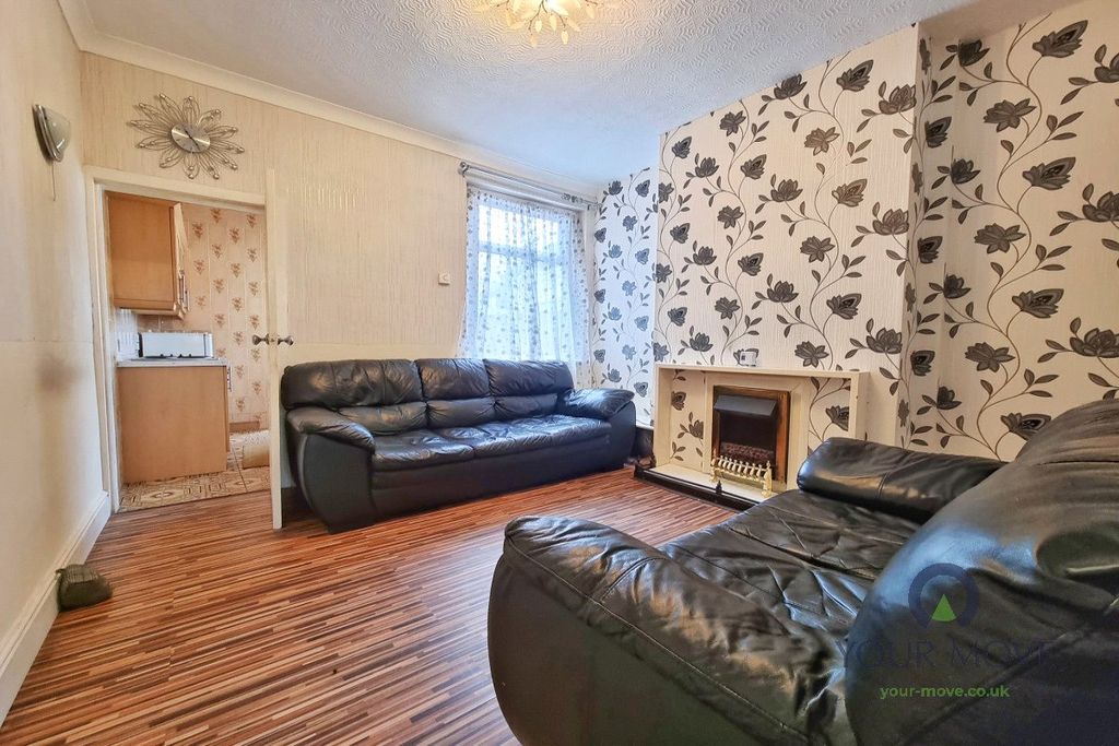 Property photo 2 of 8 Rear Recepton Room