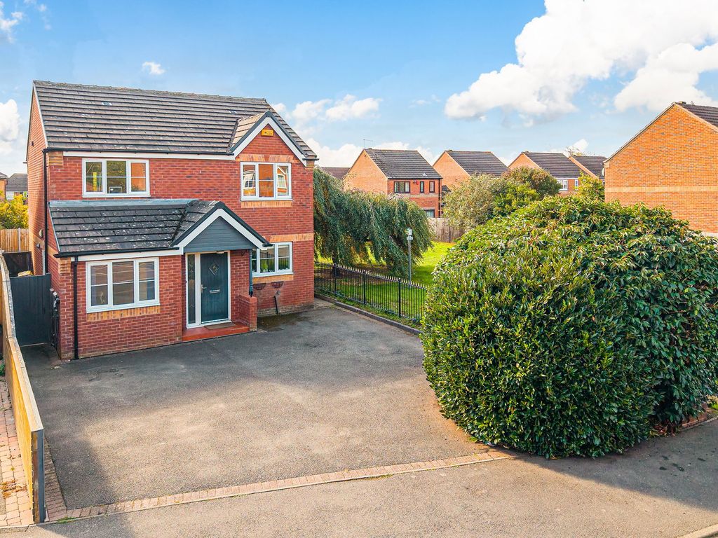 Property photo 1 of 18