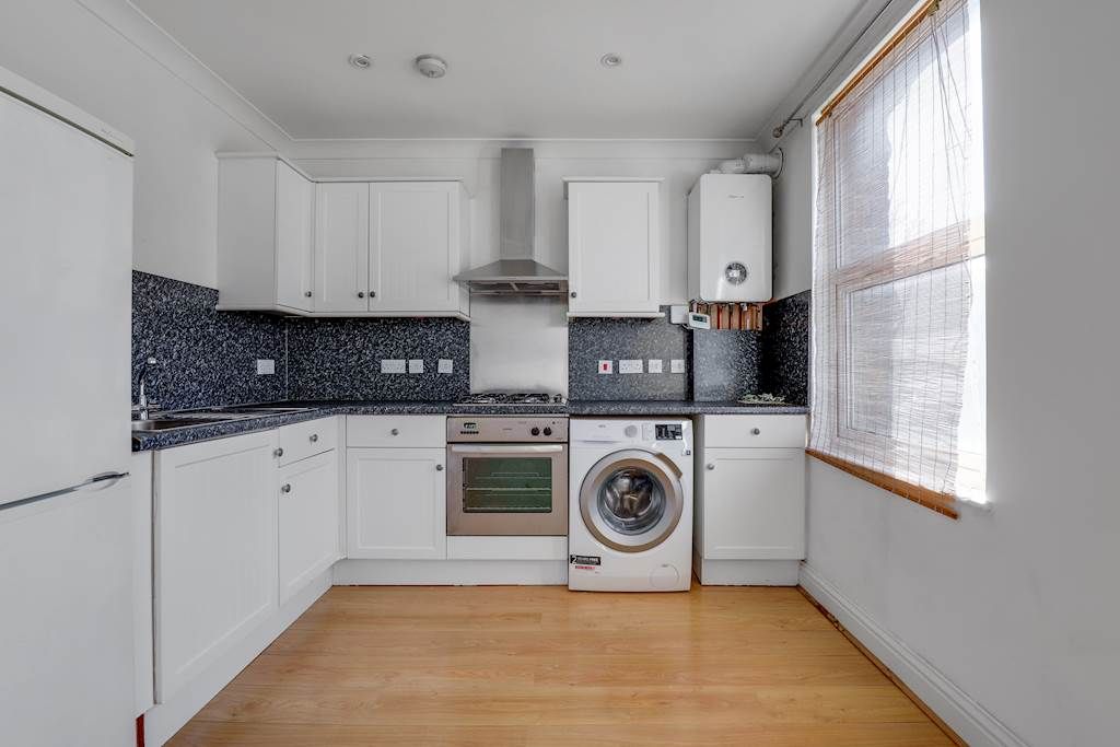 Property photo 2 of 7