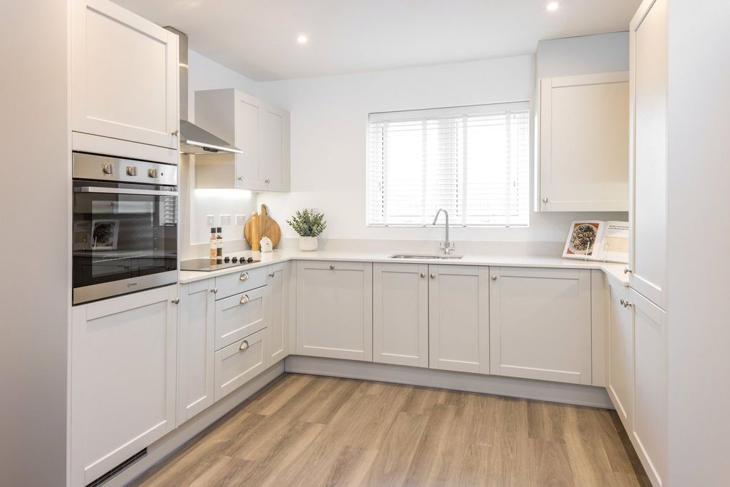 Property photo 3 of 7 Picture No. 09