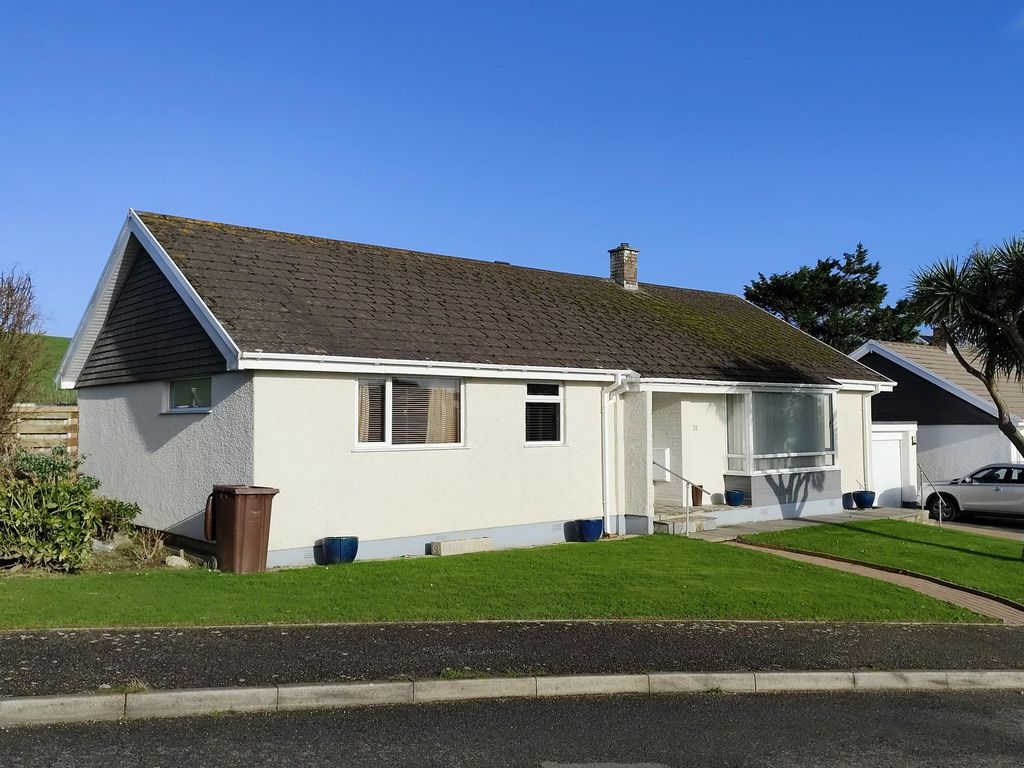 Property photo 2 of 18 External