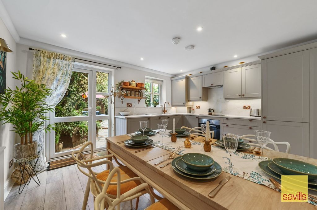Property photo 1 of 20 Kitchen/Diner