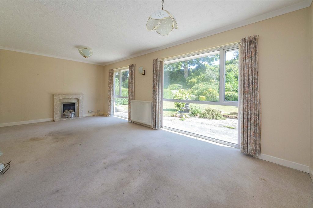 Property photo 3 of 36 Picture No. 20