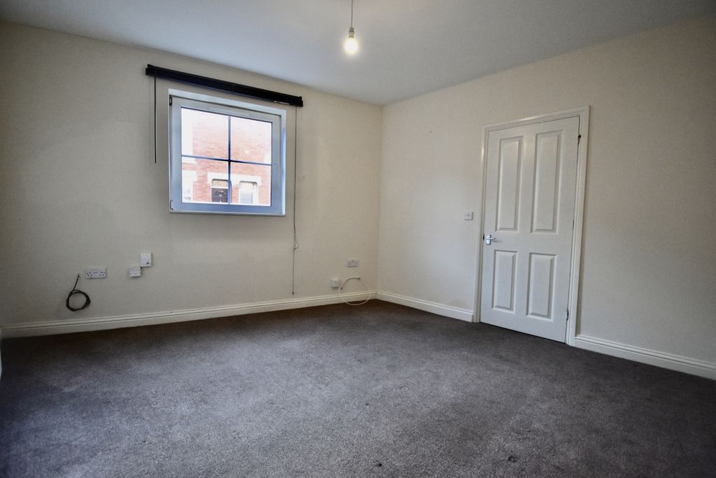 Property photo 3 of 5 Dsc_0638