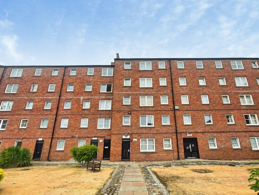 Property photo 2 of 9