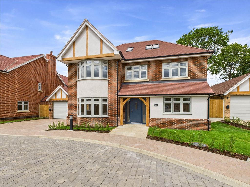 Property photo 1 of 20 Picture No. 01