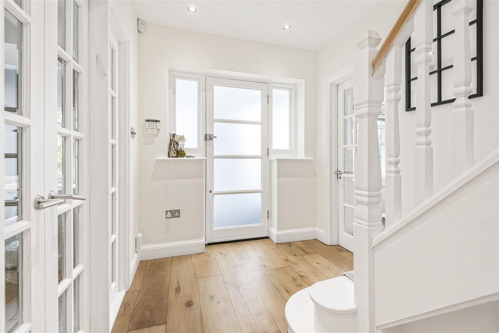 Property photo 3 of 27 29_65376.Jpg