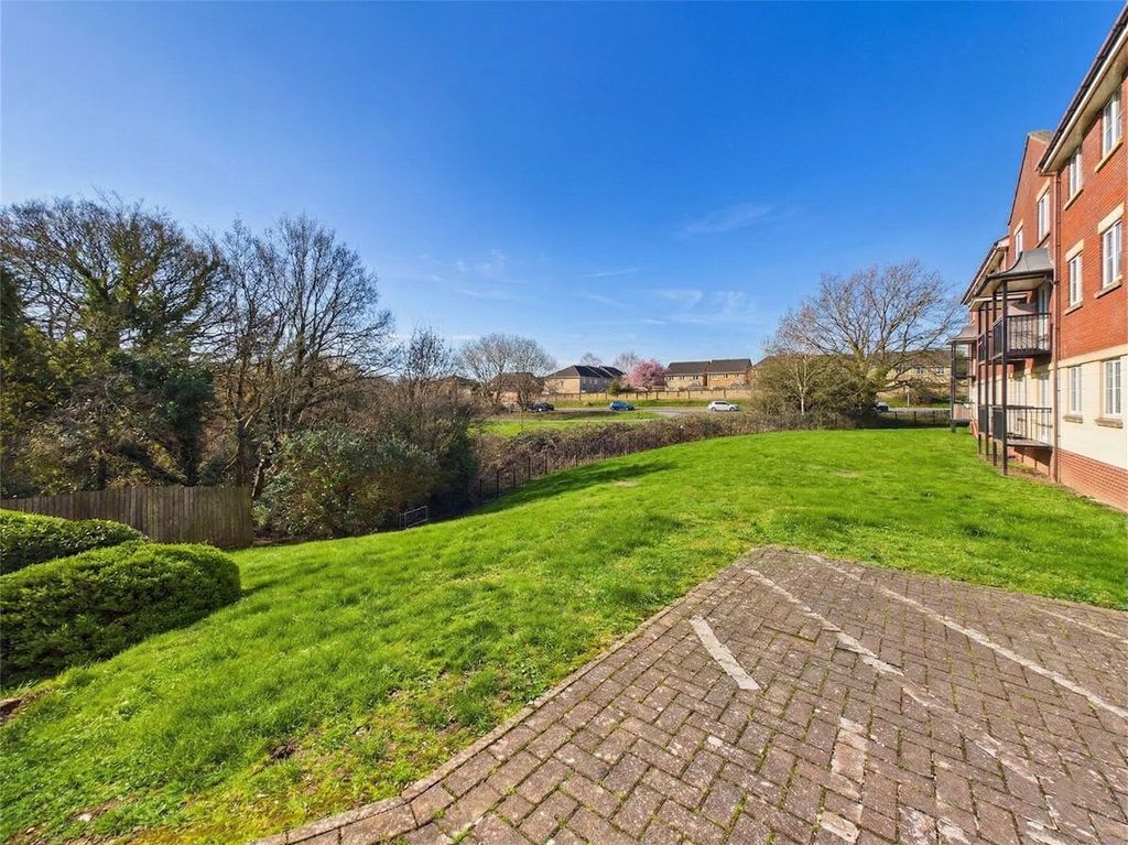 Property photo 2 of 11 Picture No. 01