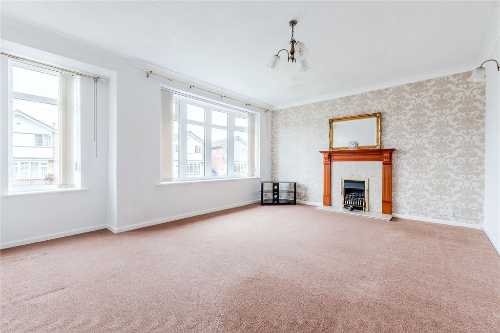 Property photo 2 of 16 Picture No. 08