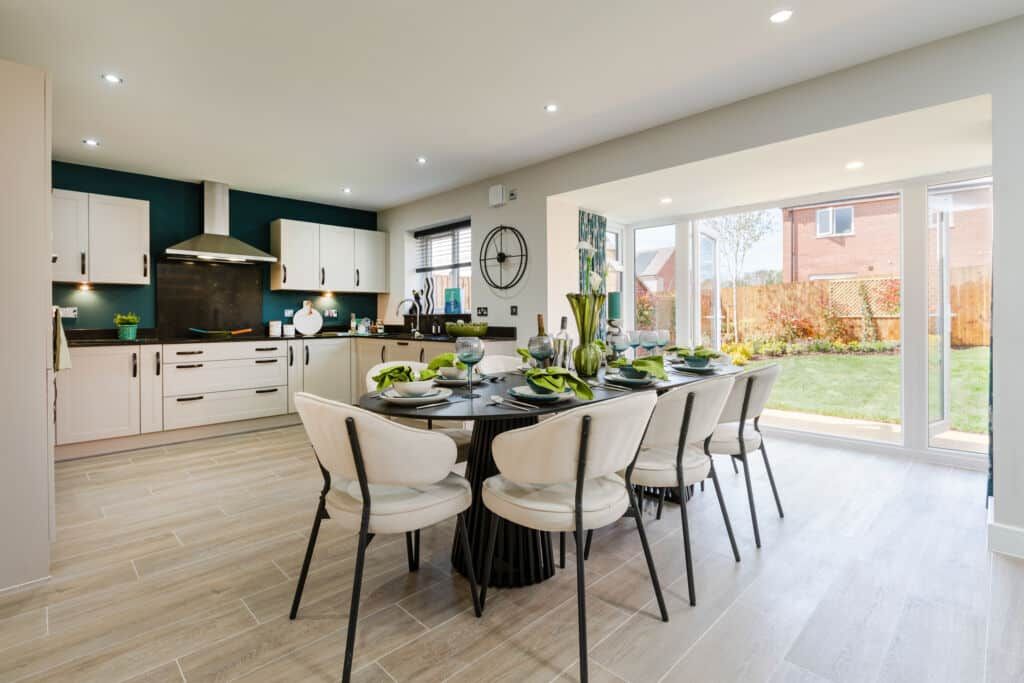 Property photo 3 of 17 The Severn