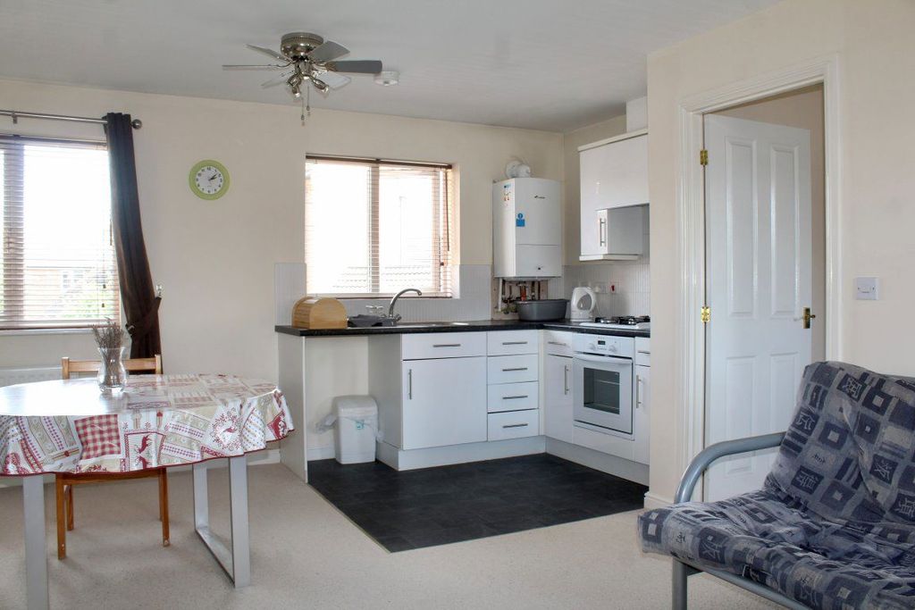 Property photo 3 of 9