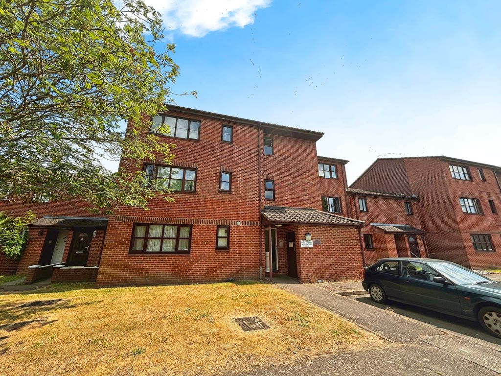 Property photo 1 of 4 140A7d2d-55 20Newcou