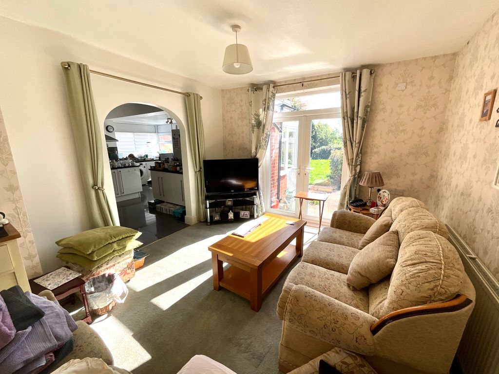 Property photo 3 of 12 Img_6102