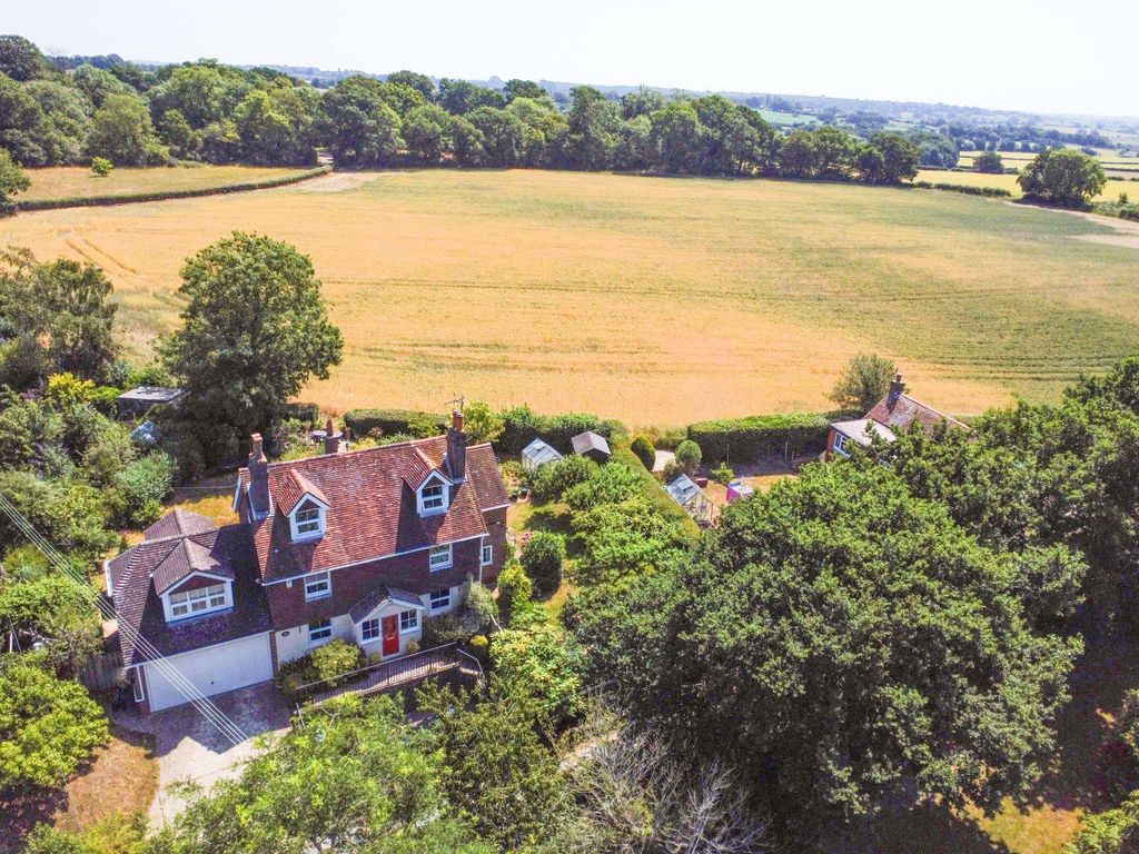 Property photo 1 of 34