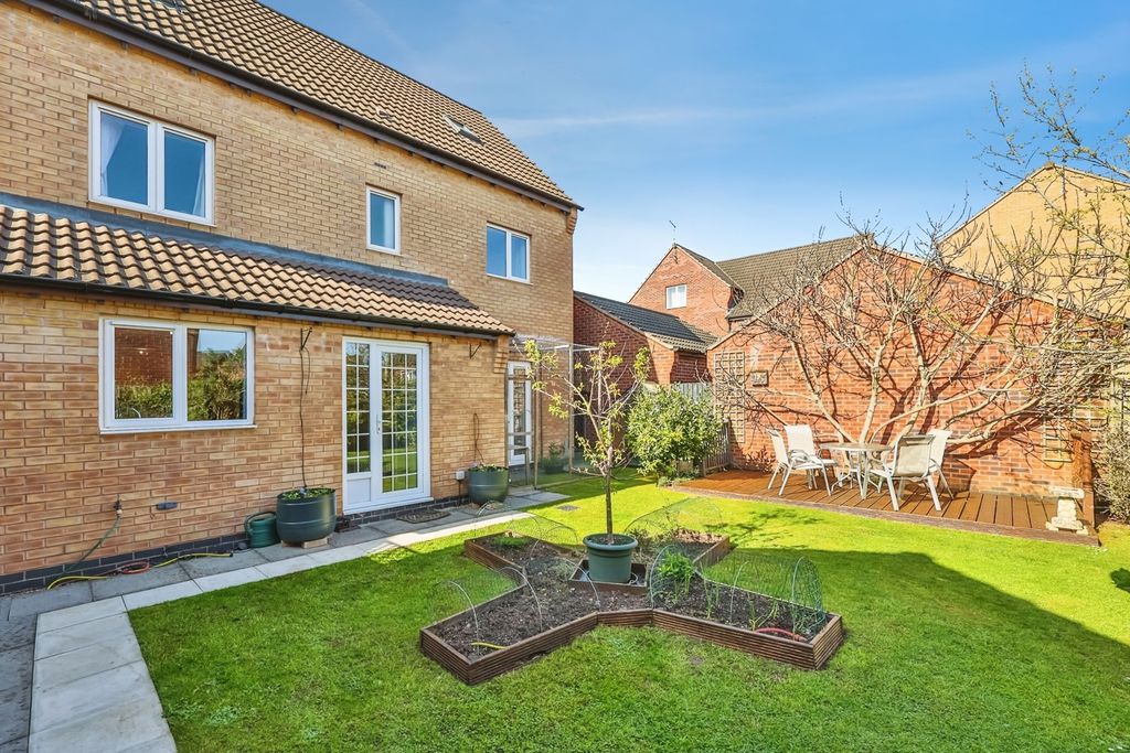 Property photo 2 of 23 Pbox-Img.Jpg