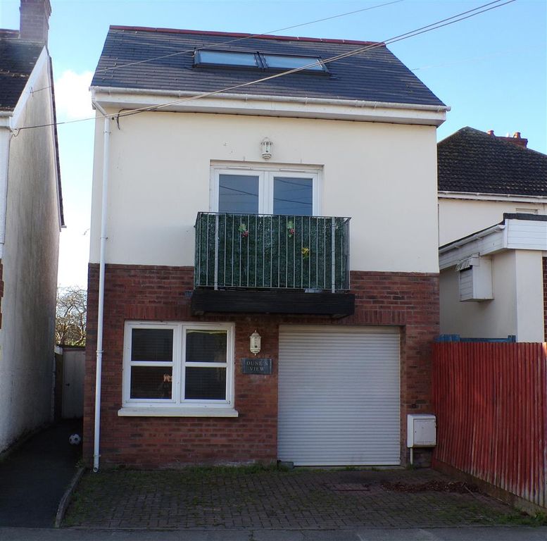 Property photo 1 of 3 Externalnocar.Jpg