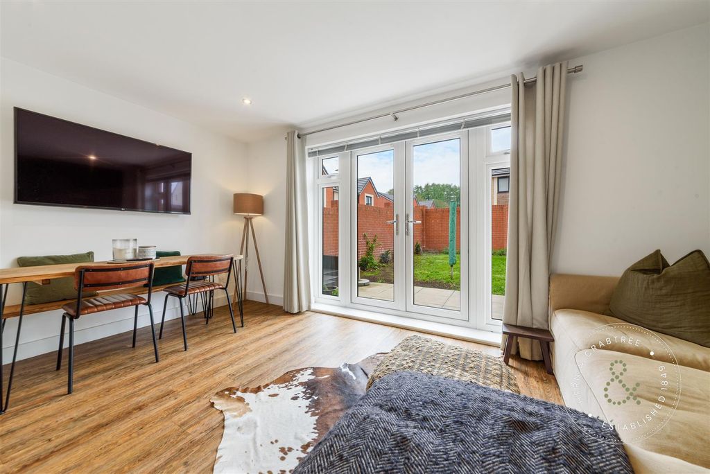 Property photo 2 of 31 Clos-Y-Gadwyn-22.Jpg