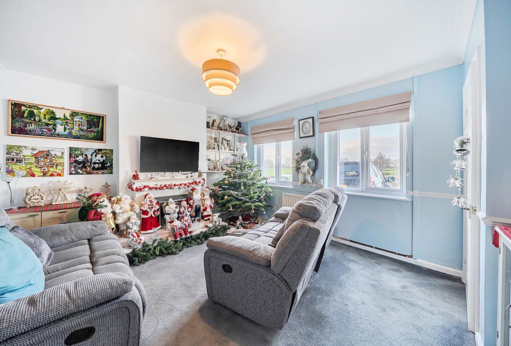 Property photo 3 of 10 1387854-22-69399A...