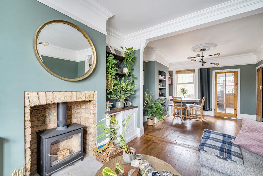 Property photo 2 of 24 1420082-20-69Ab01...