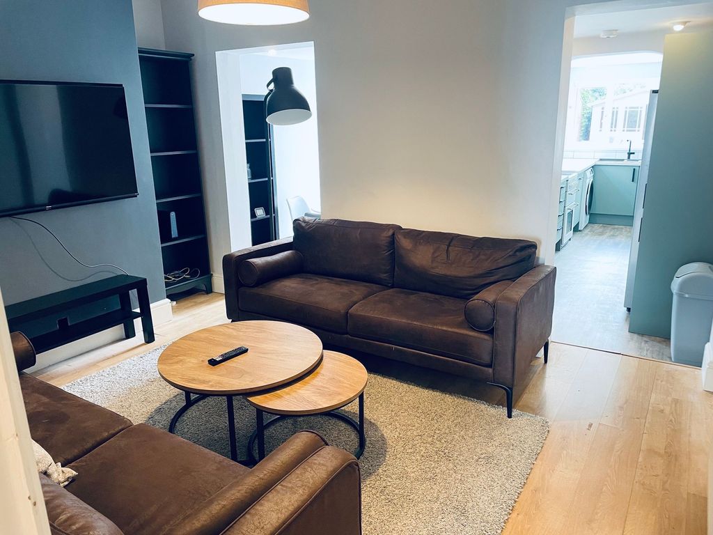 Property photo 3 of 15 Bright, Modern Living Room With Matching Brown Sof...