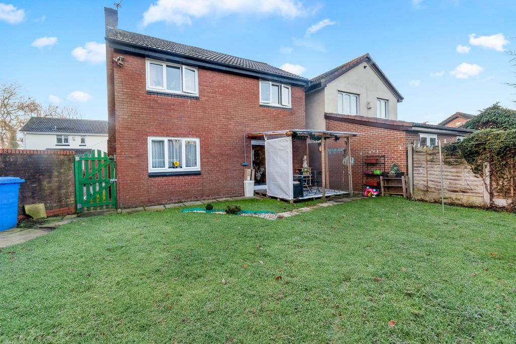 Property photo 2 of 29