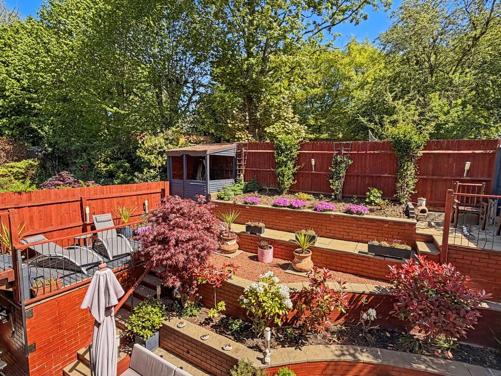 Property photo 2 of 64 3061676