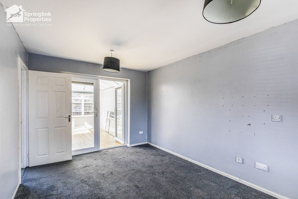 Property photo 2 of 13 Image 2