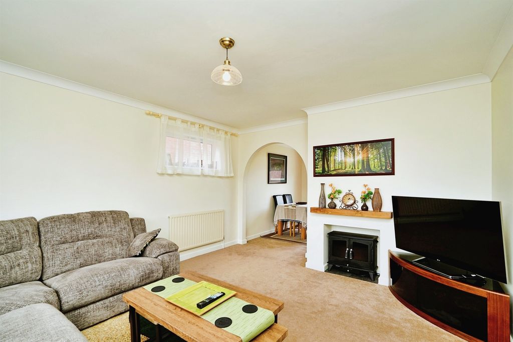 Property photo 2 of 15